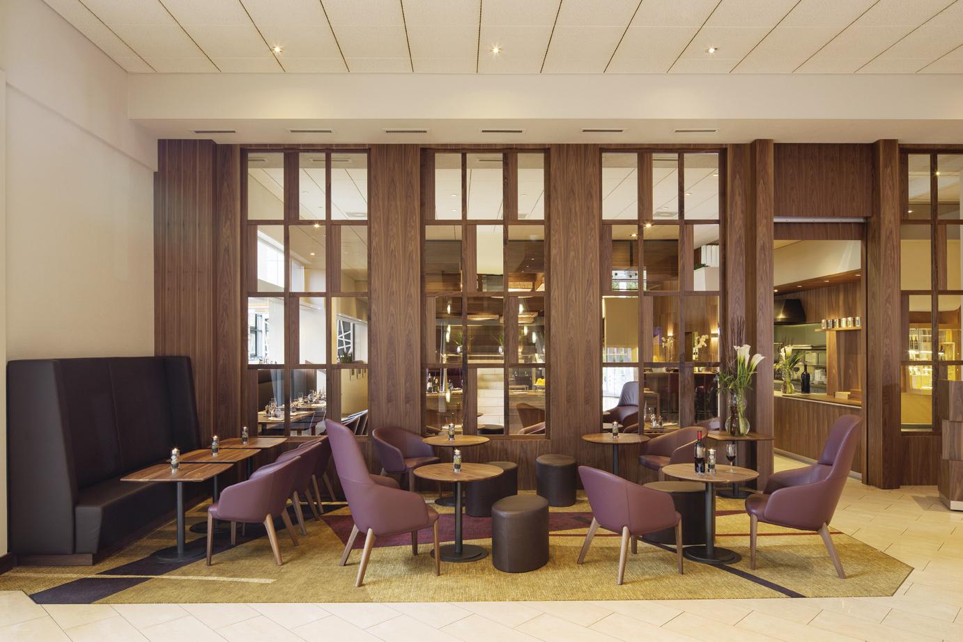 Mövenpick Hotel Zürich-Regensdorf Exterior foto
